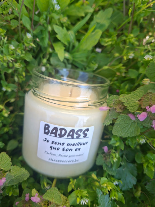 Bougie Badass : Je sens meilleur que ton ex (Parfum : péché gourmand)